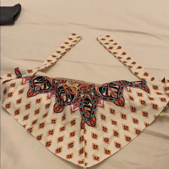 Gianni Bini swim top - Picture 1 of 2